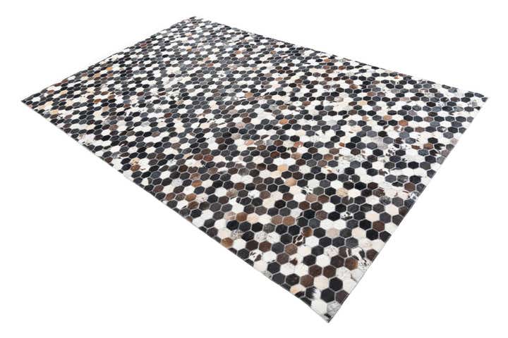 5' 1 x 8' Cowhide Leather Rug