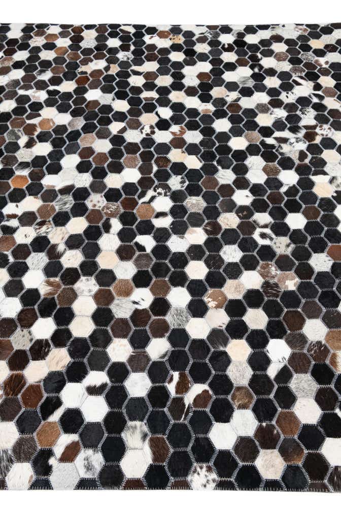 5' 1 x 8' Cowhide Leather Rug