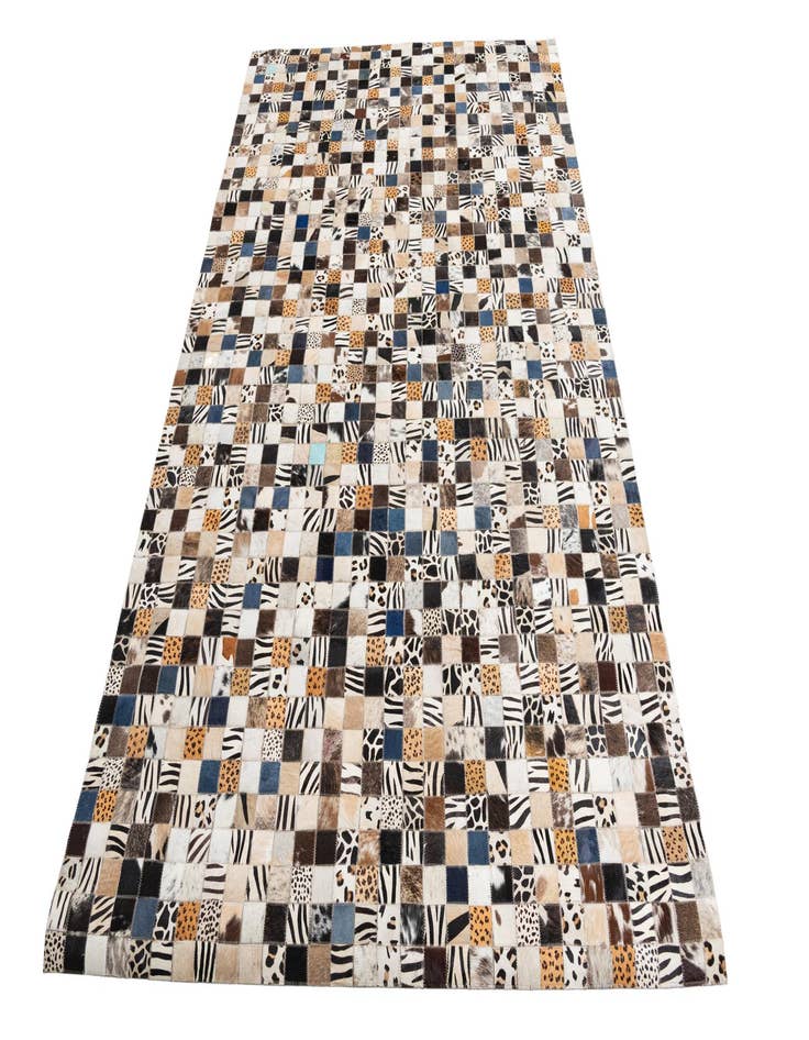 Detail image of 5' x 7' 10 Cowhide Leather Rug