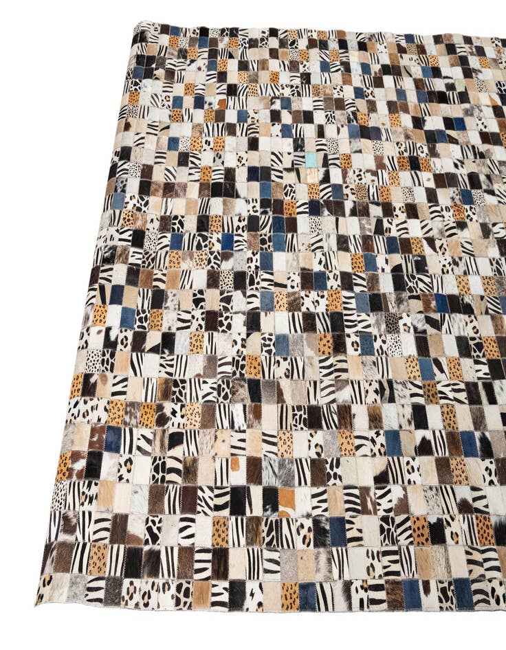 Detail image of 5' x 7' 10 Cowhide Leather Rug
