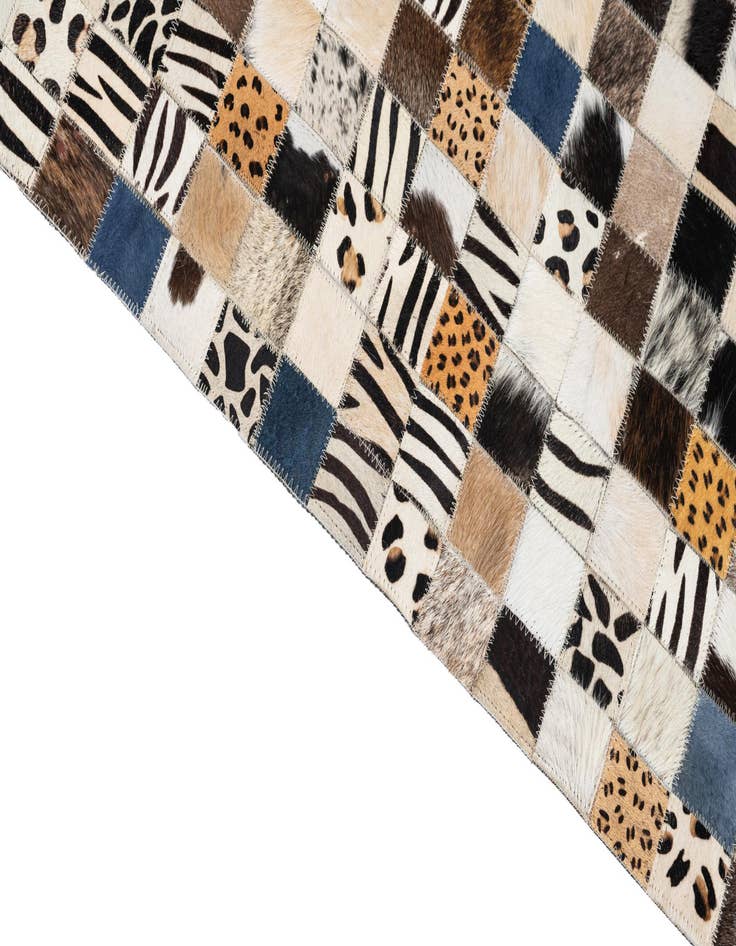 Detail image of 5' x 7' 10 Cowhide Leather Rug