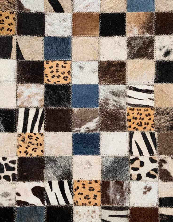 Detail image of 5' x 7' 10 Cowhide Leather Rug