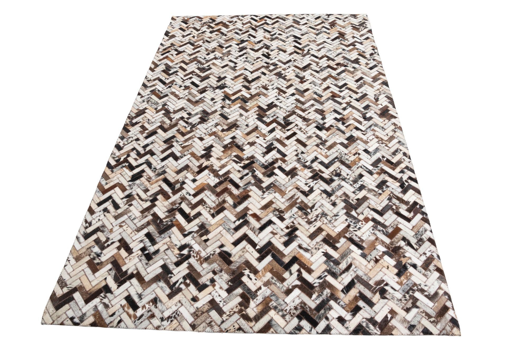 5' x 7' 10 Cowhide Leather Rug