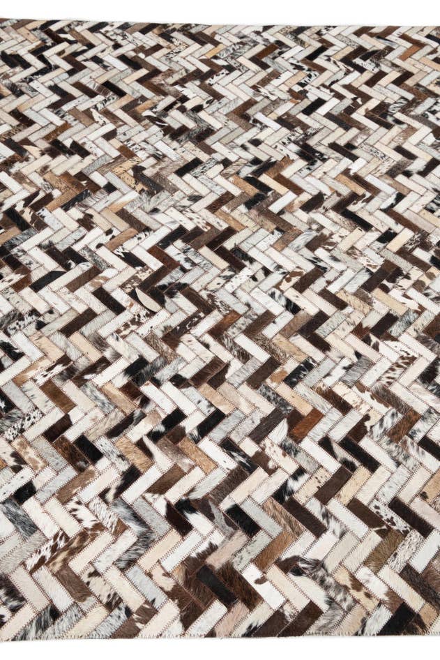 Detail image of 5' x 7' 10 Cowhide Leather Rug