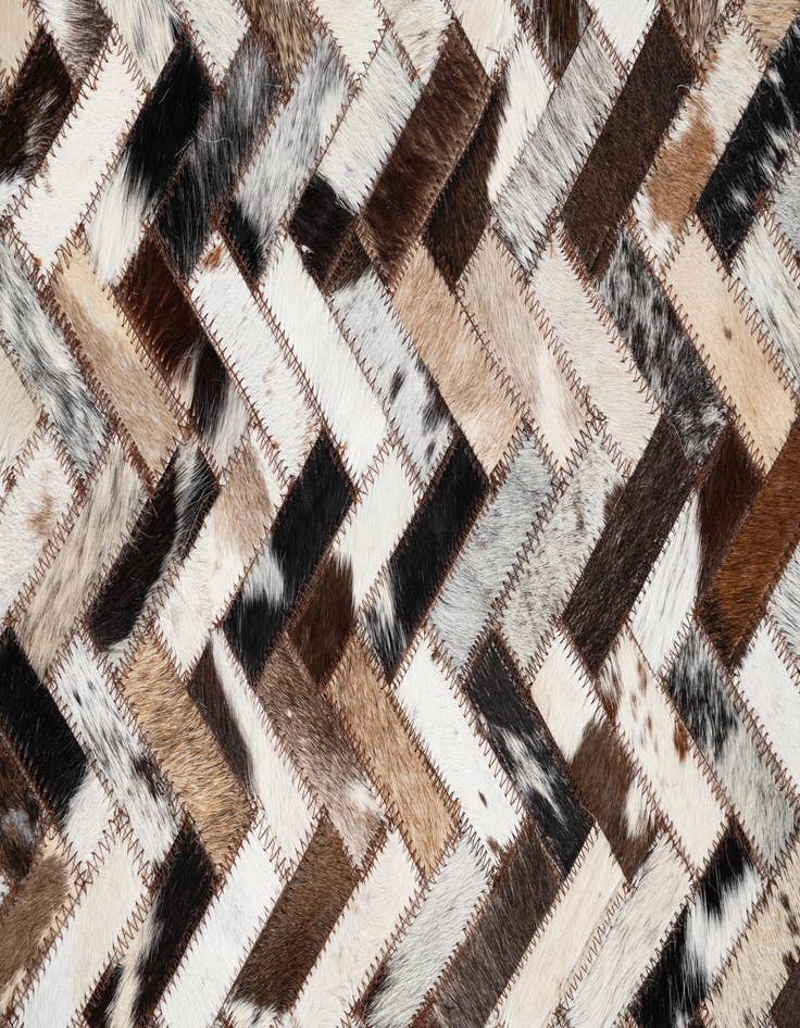 Detail image of 5' x 7' 10 Cowhide Leather Rug
