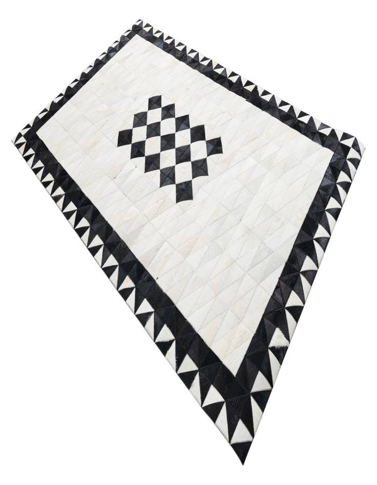 Detail image of 5' x 7' 10 Cowhide Leather Rug