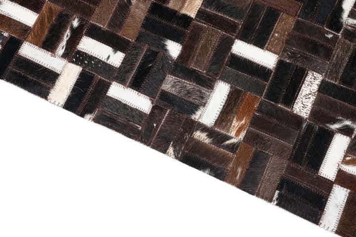 5' x 8' 1 Cowhide Leather Rug