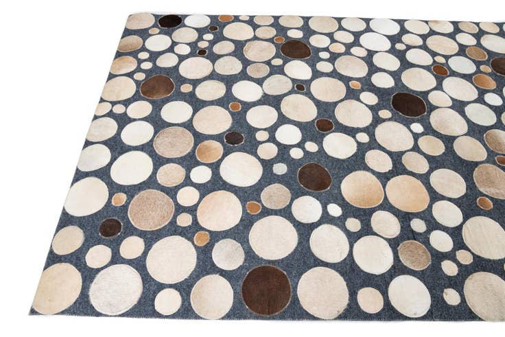 Detail image of 5' x 7' 10 Cowhide Leather Rug