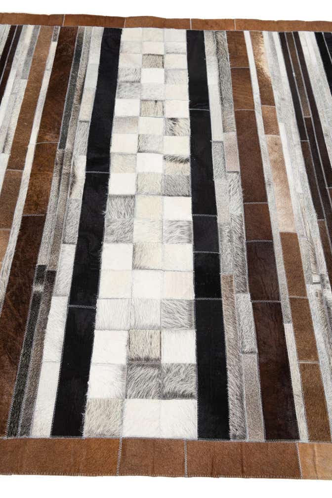 5' x 8' Cowhide Leather Rug