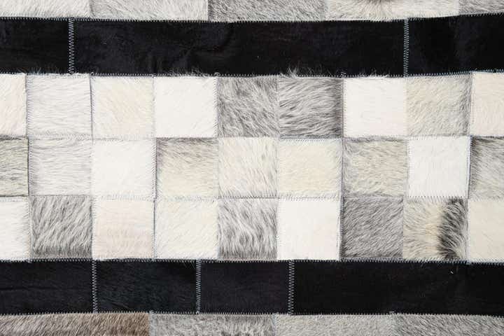 5' x 8' Cowhide Leather Rug