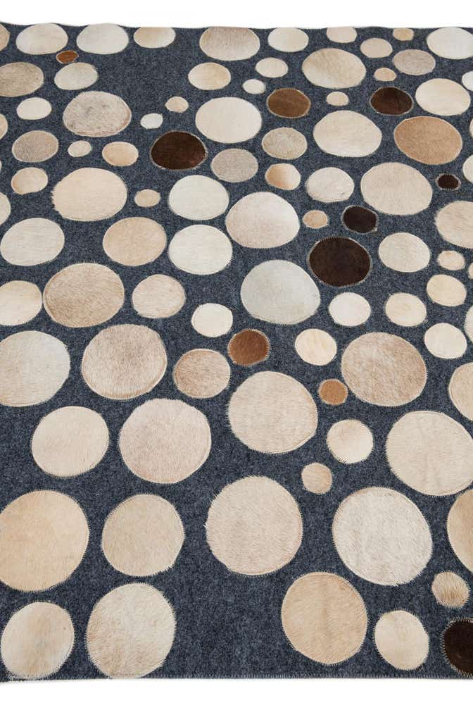 5' x 7' 5 Cowhide Leather Rug