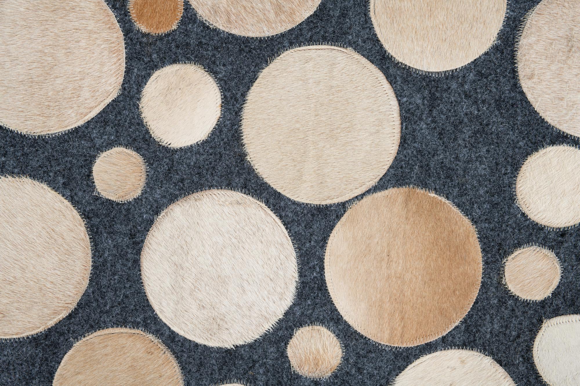 5' x 7' 5 Cowhide Leather Rug