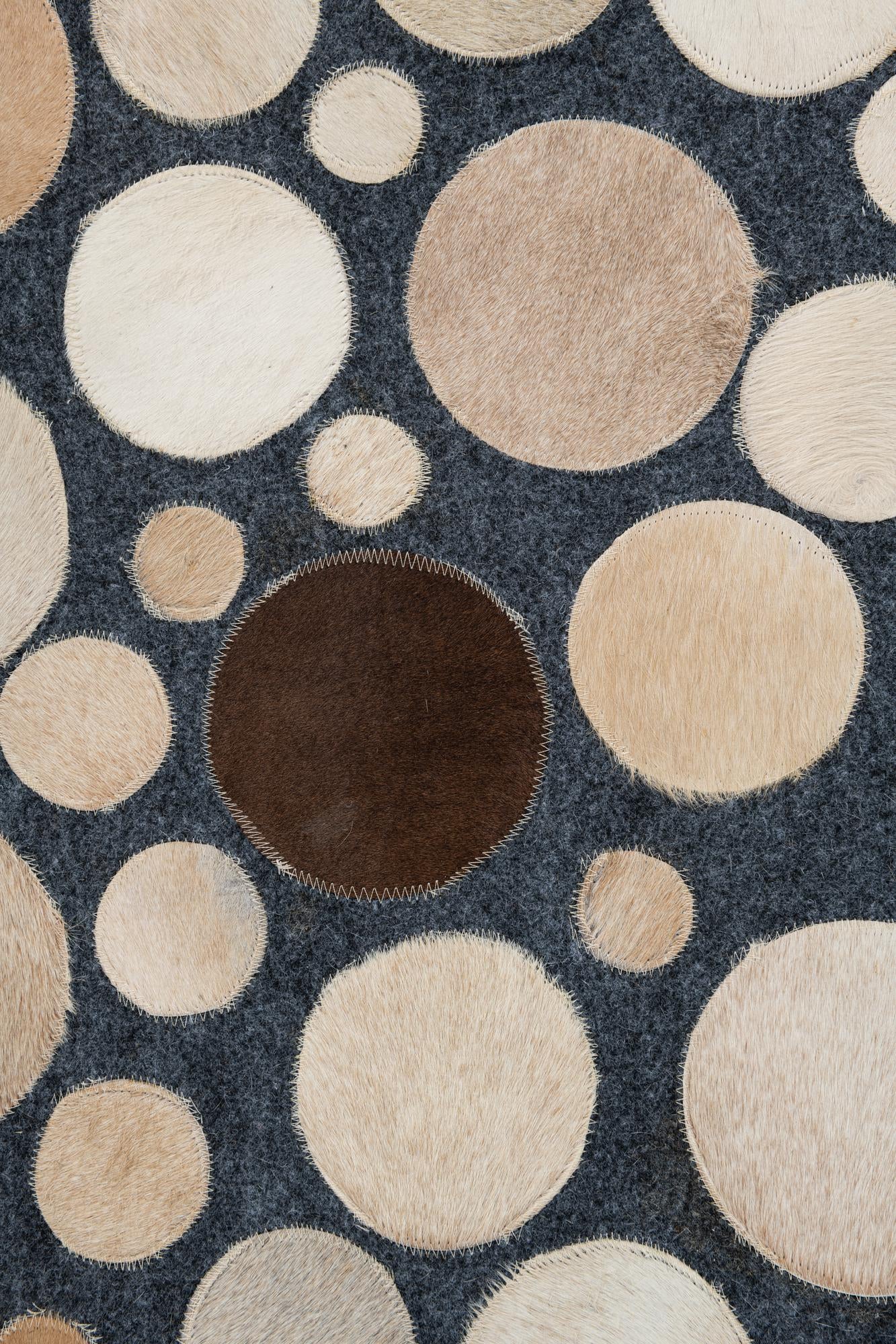5' x 7' 5 Cowhide Leather Rug