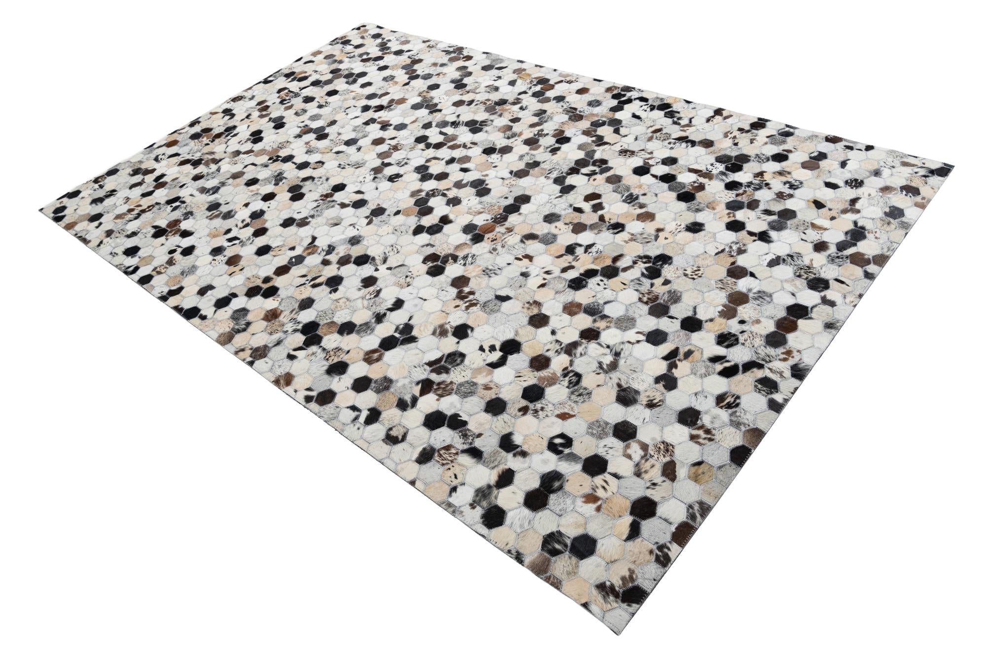 5' 2 x 8' Cowhide Leather Rug