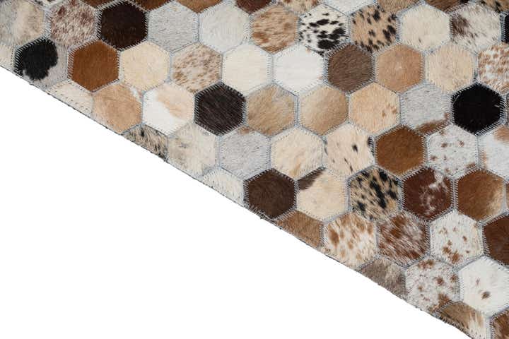 5' 2 x 8' Cowhide Leather Rug