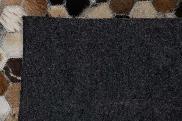 5' 2 x 8' Cowhide Leather Rug