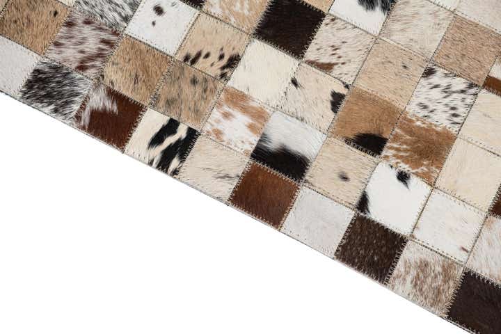 5' x 8' Cowhide Leather Rug