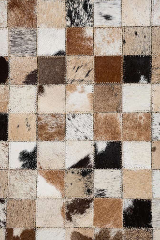 5' x 8' Cowhide Leather Rug