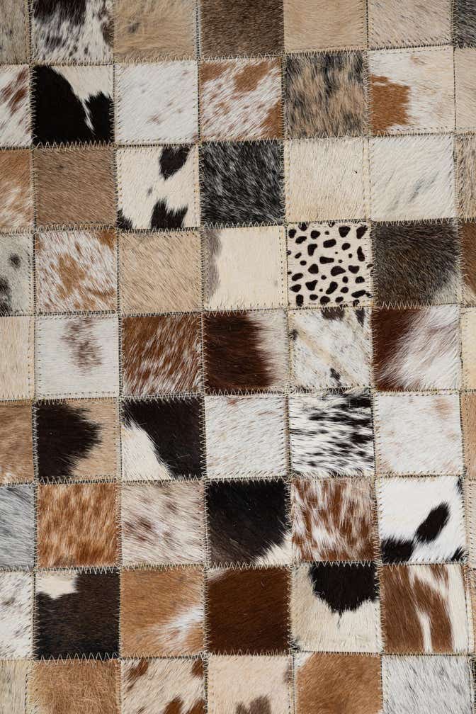 5' x 8' Cowhide Leather Rug