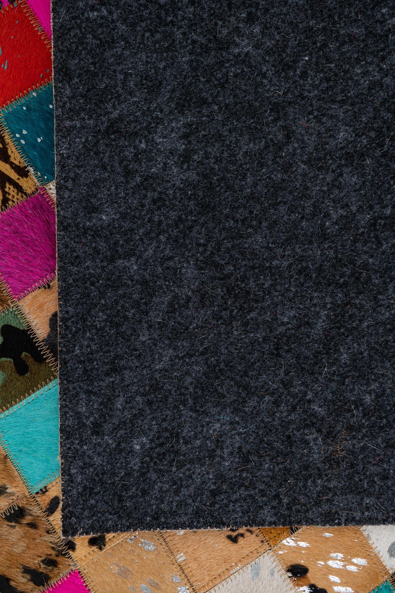 5' x 8' Cowhide Leather Rug