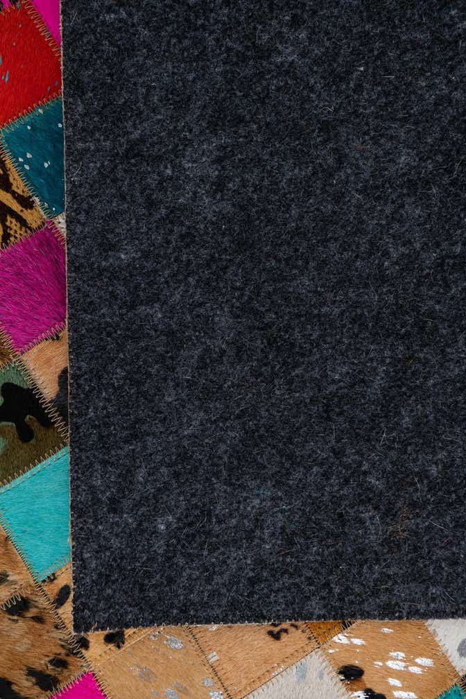 5' x 8' Cowhide Leather Rug