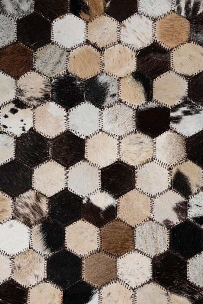 5' 1 x 8' Cowhide Leather Rug