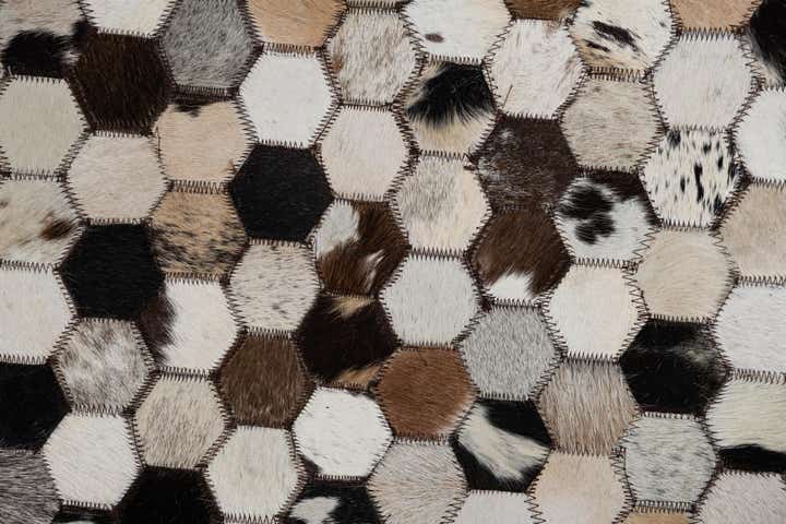 5' 1 x 8' Cowhide Leather Rug