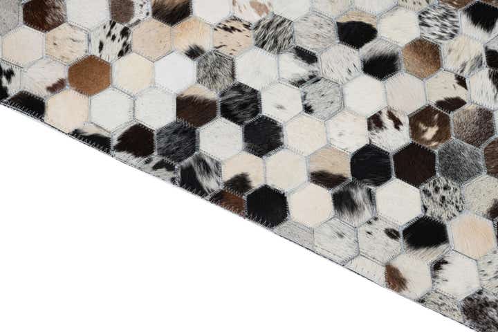 5' 1 x 8' Cowhide Leather Rug