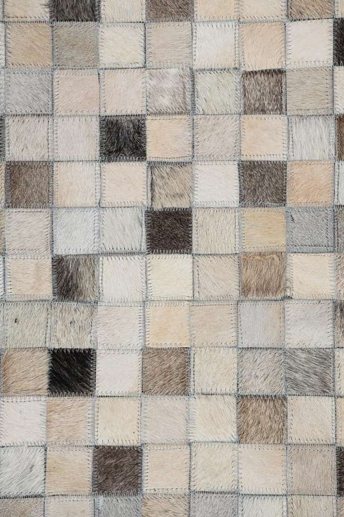 5' x 8' Cowhide Leather Rug