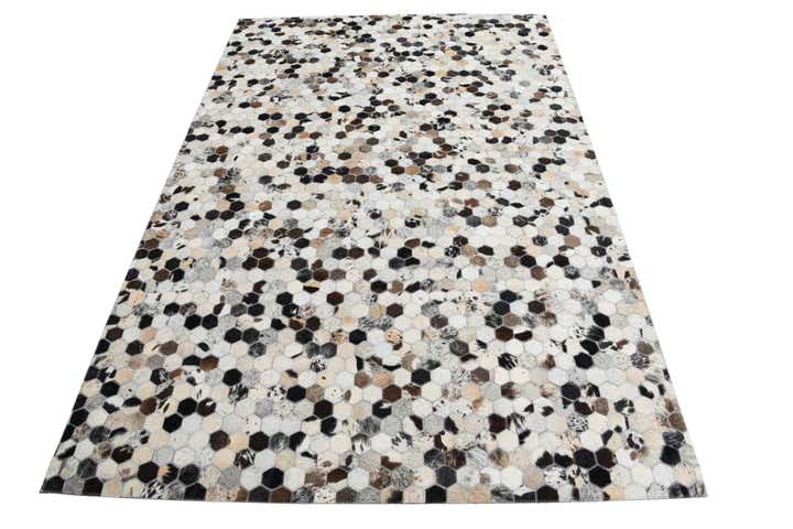 5' 4 x 8' Cowhide Leather Rug