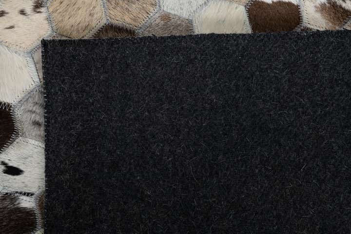 5' 4 x 8' Cowhide Leather Rug
