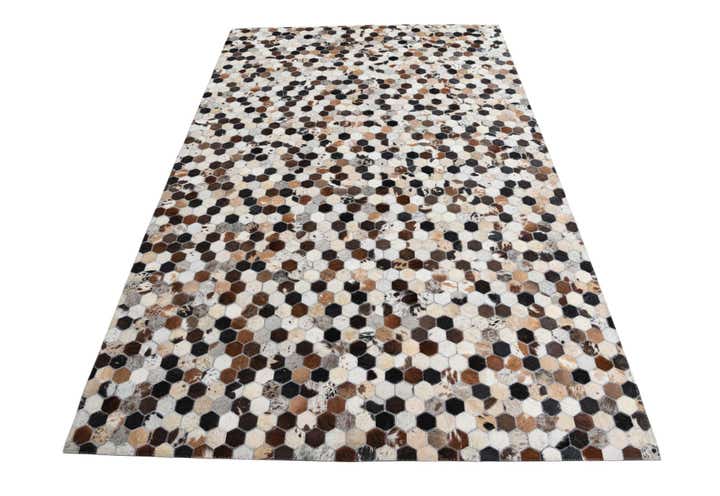 5' 1 x 7' 10 Cowhide Leather Rug