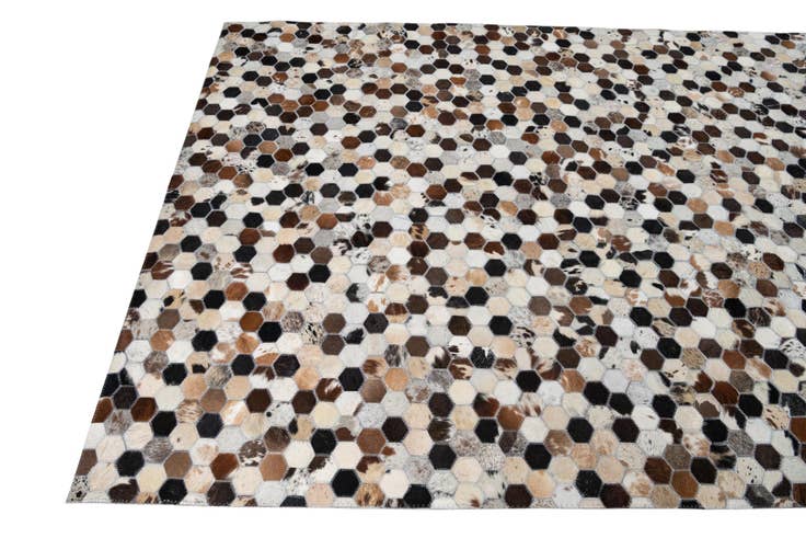 Detail image of 5' 1 x 7' 10 Cowhide Leather Rug