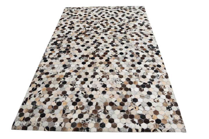 5' 1 x 8' Cowhide Leather Rug