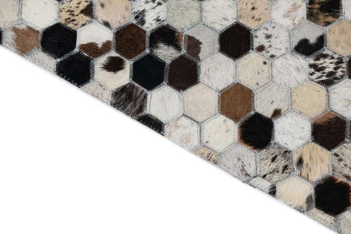 5' 1 x 8' Cowhide Leather Rug