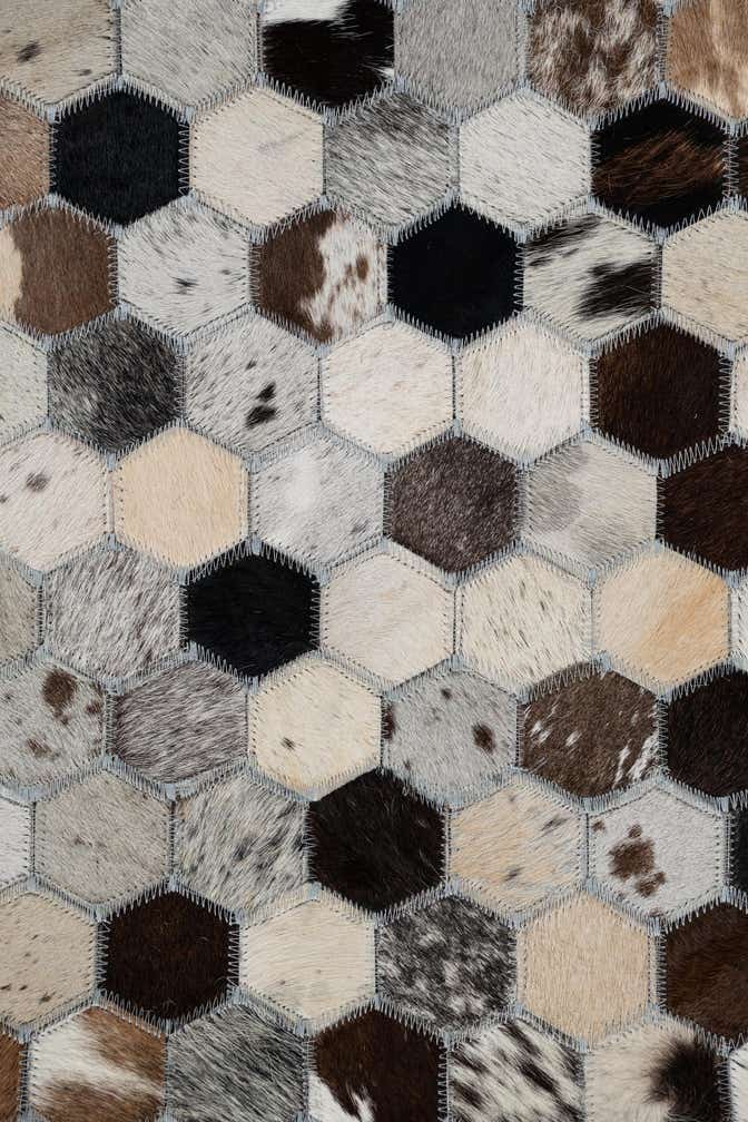 5' 1 x 8' Cowhide Leather Rug