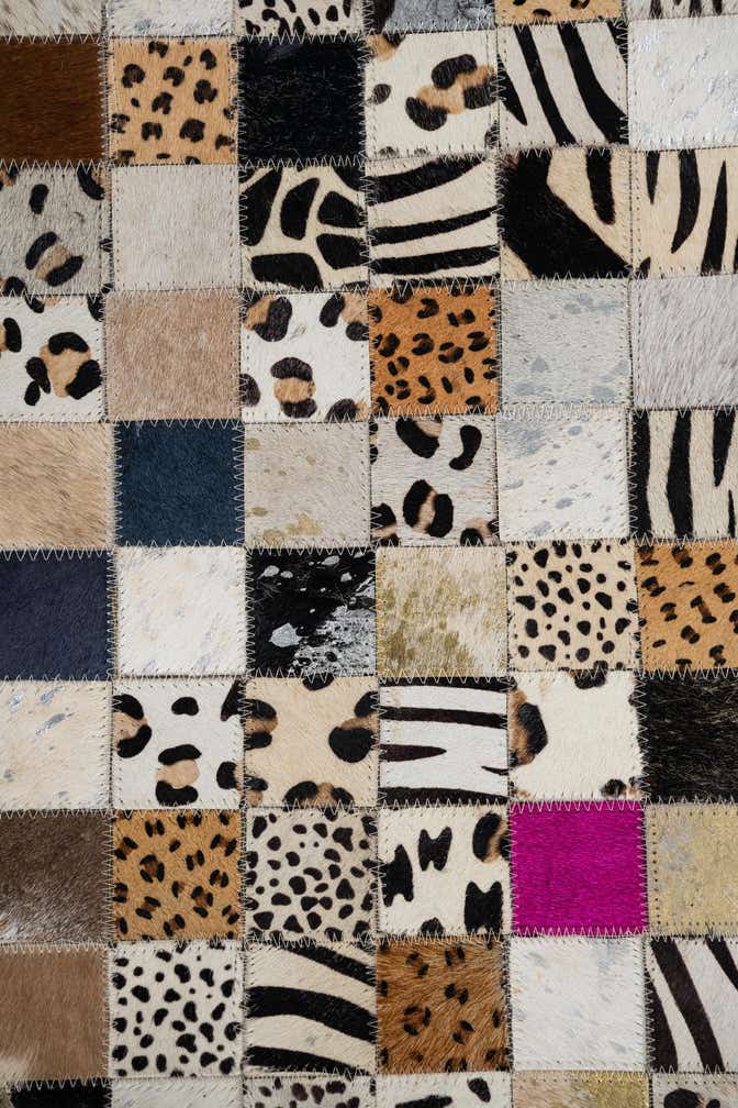 5' x 7' 10 Cowhide Leather Rug
