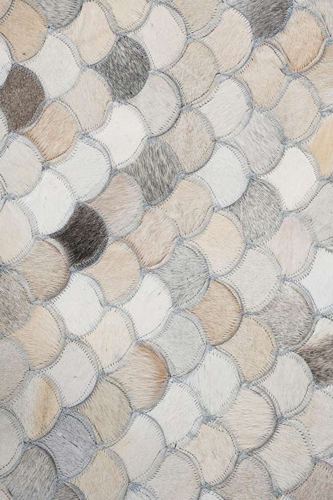 5' x 8' Cowhide Leather Rug