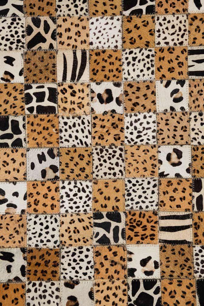 5' 1 x 8' Cowhide Leather Rug