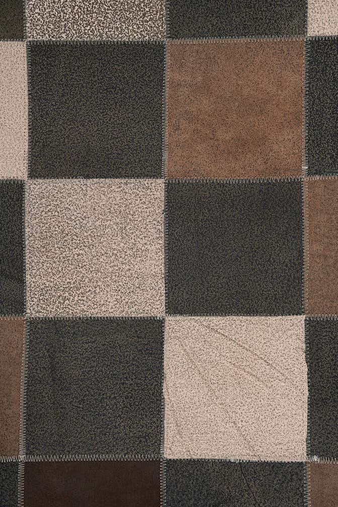 5' x 8' Cowhide Leather Rug