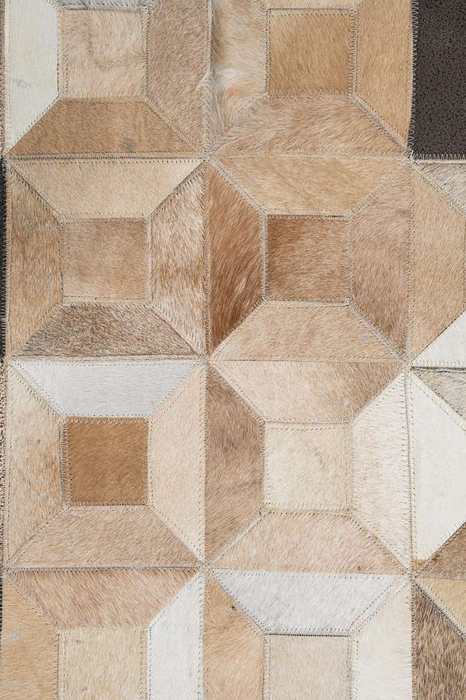 5' x 8' Cowhide Leather Rug