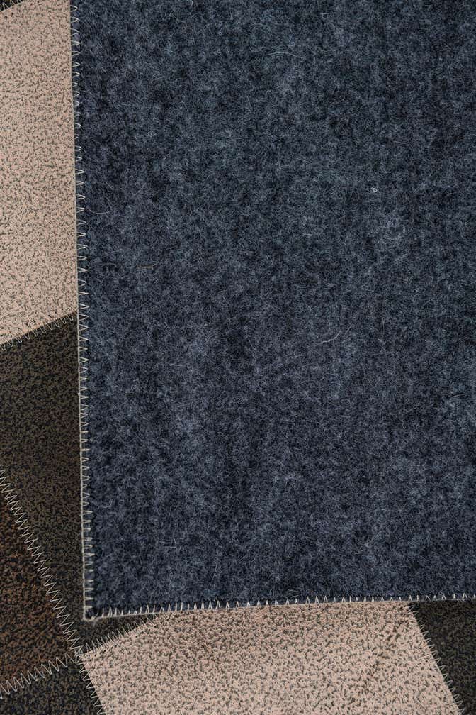 5' x 8' Cowhide Leather Rug