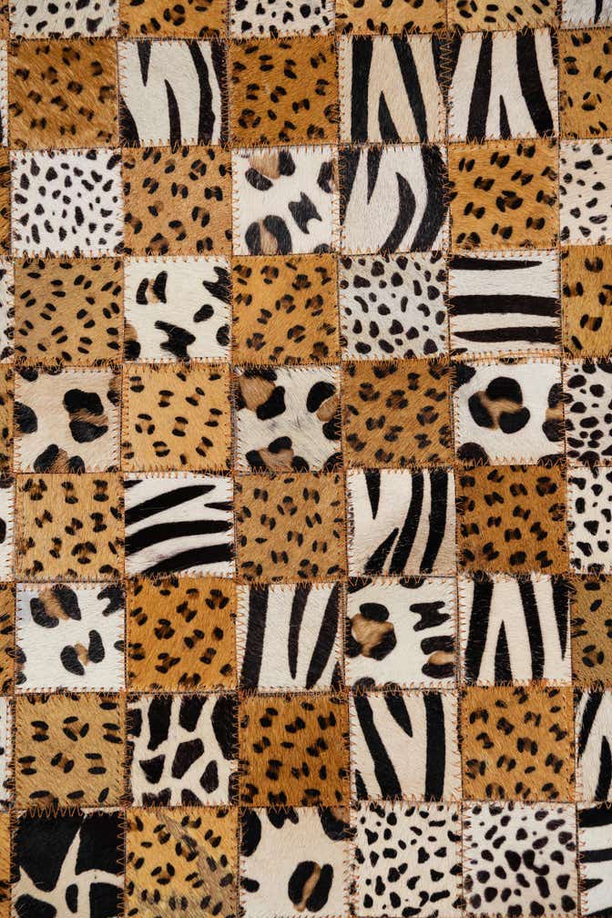 5' 1 x 8' Cowhide Leather Rug