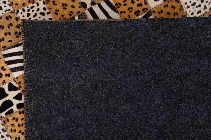 5' 1 x 8' Cowhide Leather Rug