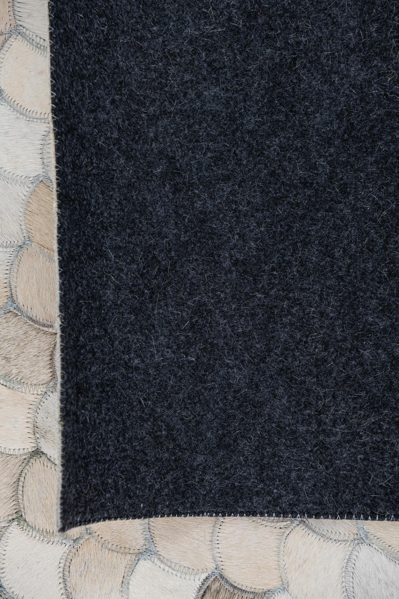 5' x 8' Cowhide Leather Rug