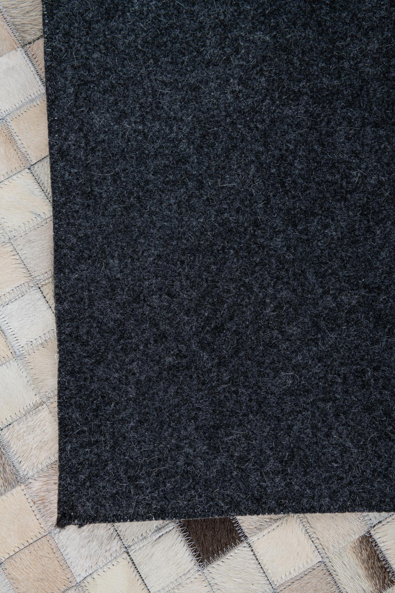 5' x 8' Cowhide Leather Rug