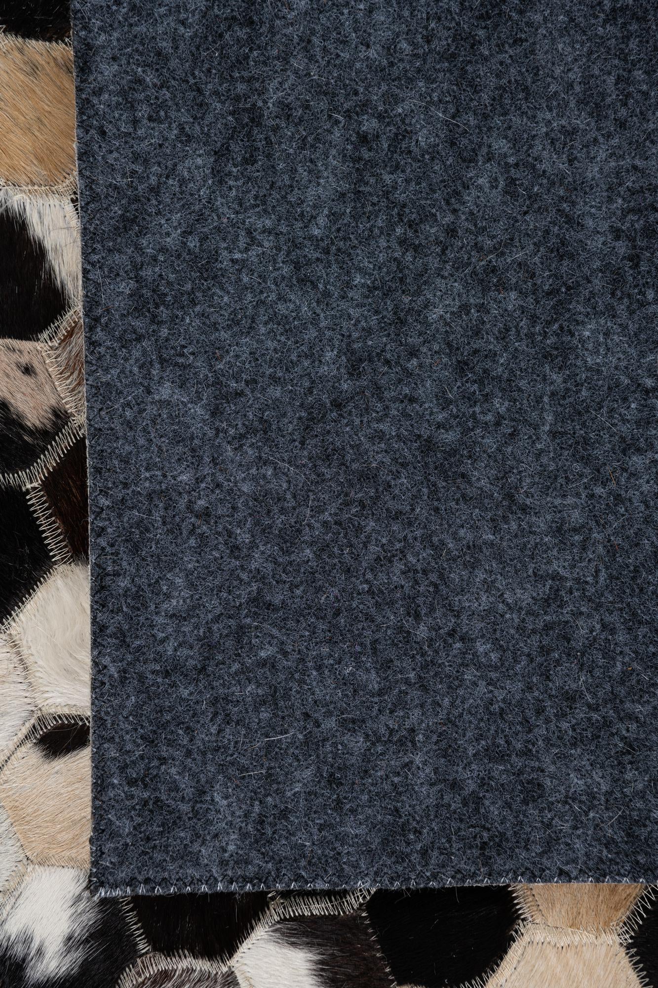 5' x 8' Cowhide Leather Rug