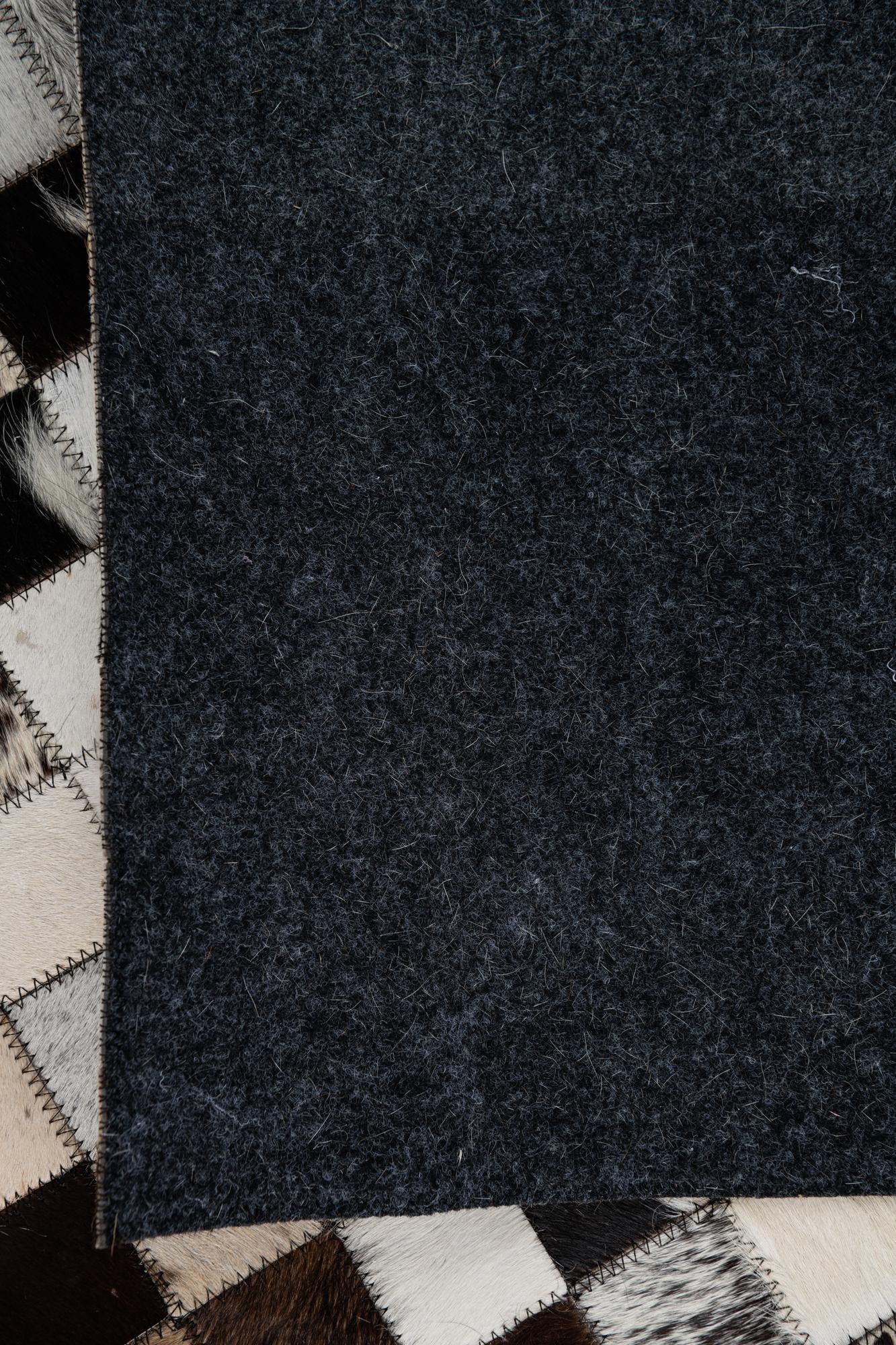 5' x 8' Cowhide Leather Rug
