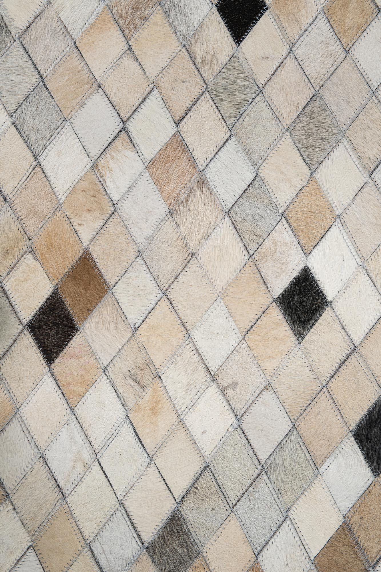 5' x 8' Cowhide Leather Rug