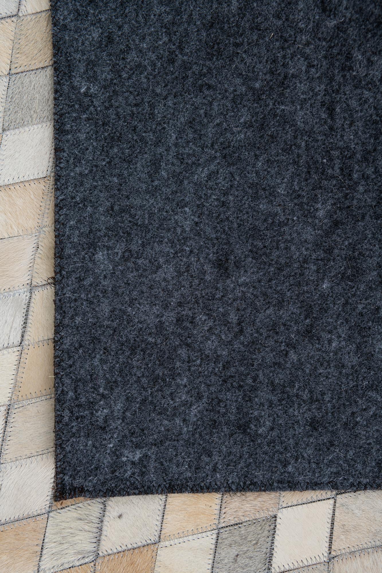 5' x 8' Cowhide Leather Rug